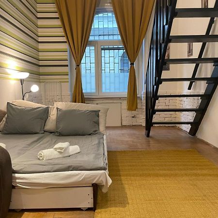 Hegedu 5 , Stylish Central Apartment Budapest Exterior foto